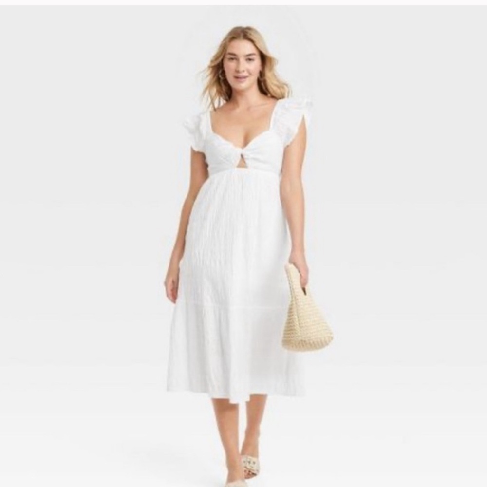Women's Flutter Short
Sleeve Midi A-Line Dress - Universal Thread™ White L